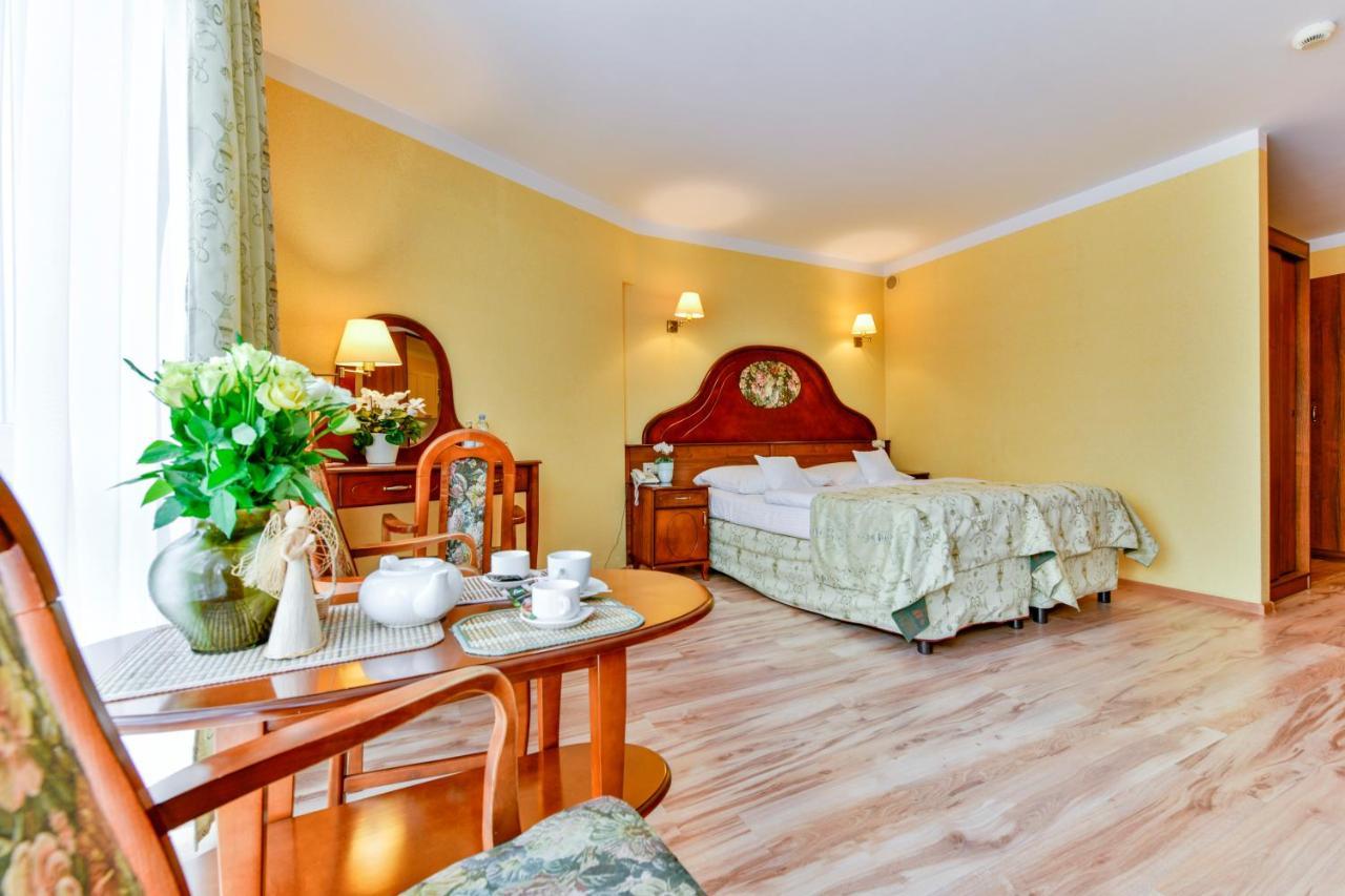 Apartamenty Sobieski Kołobrzeg Kültér fotó